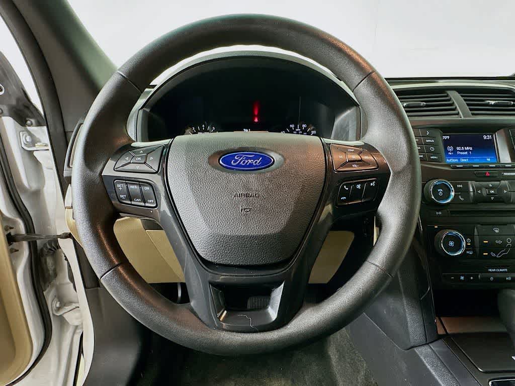 Thumbnail: 2017 Ford Explorer - 15