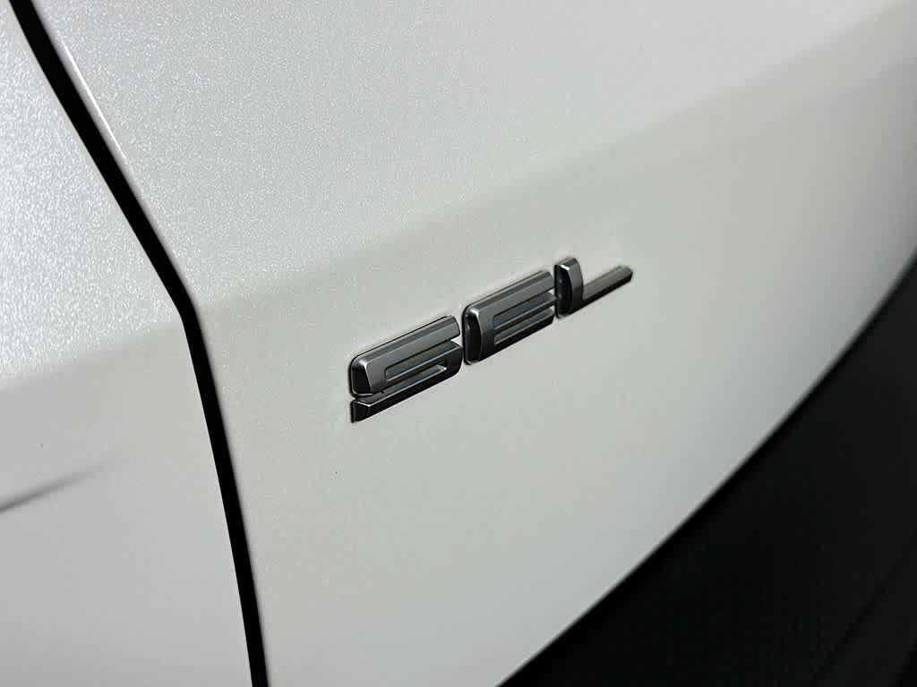 Thumbnail: 2021 Ford Escape - 7