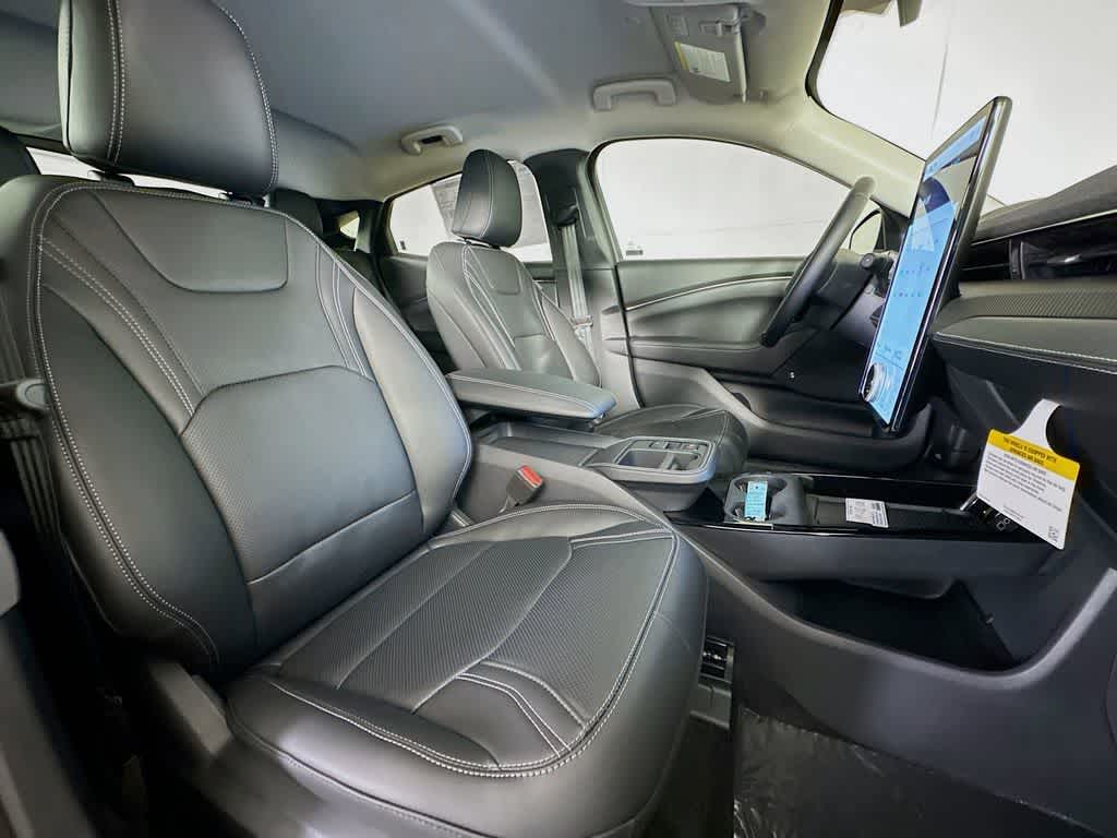 Thumbnail: 2025 Ford Mustang Mach-E - 14