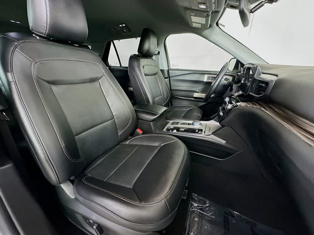 Thumbnail: 2023 Ford Explorer - 15