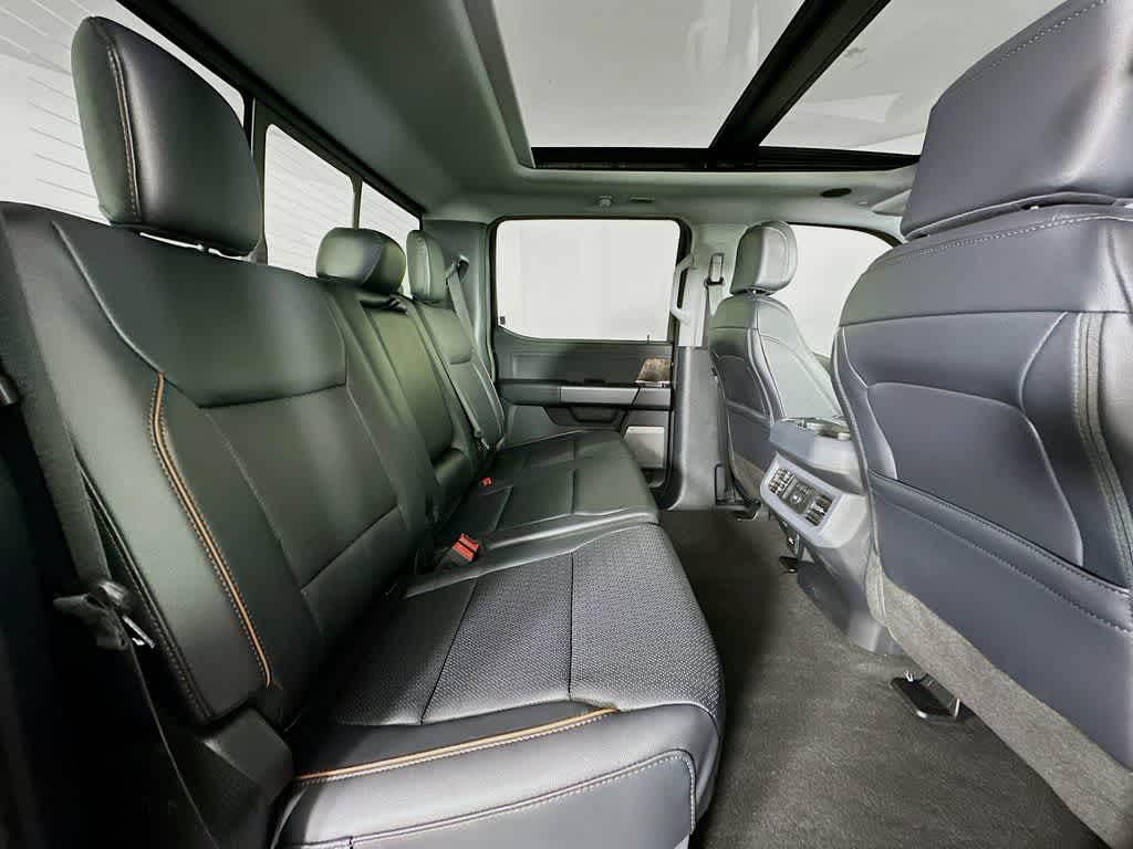 Thumbnail: 2025 Ford F-250 - 34