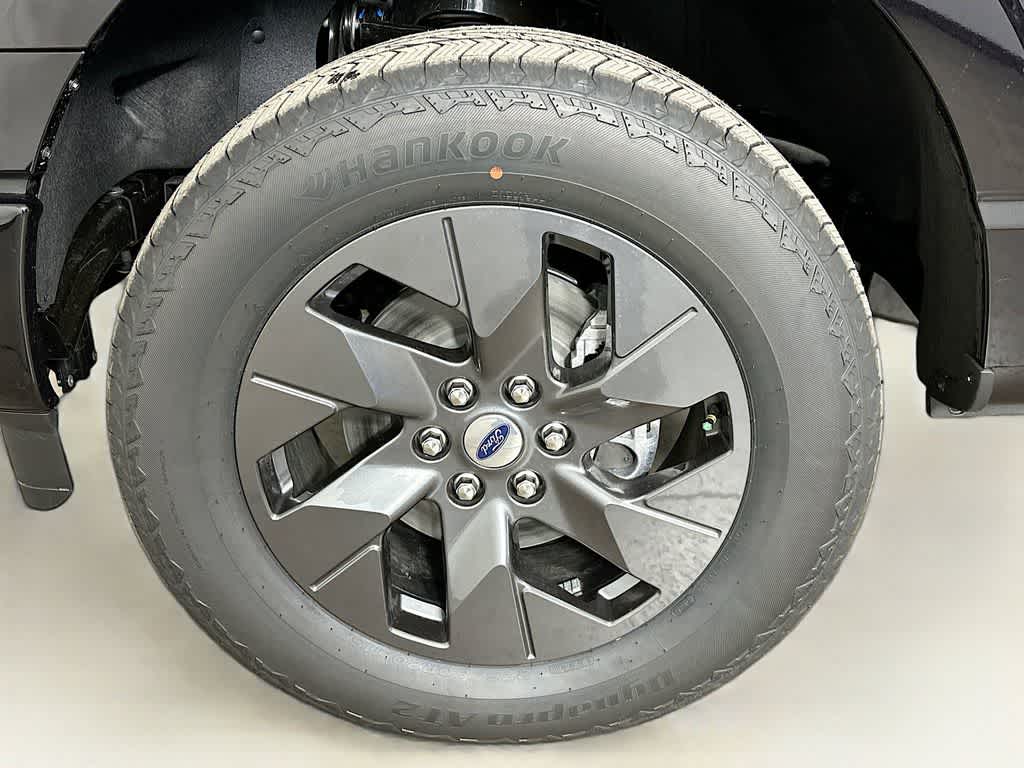 Thumbnail: 2025 Ford F-150 - 8