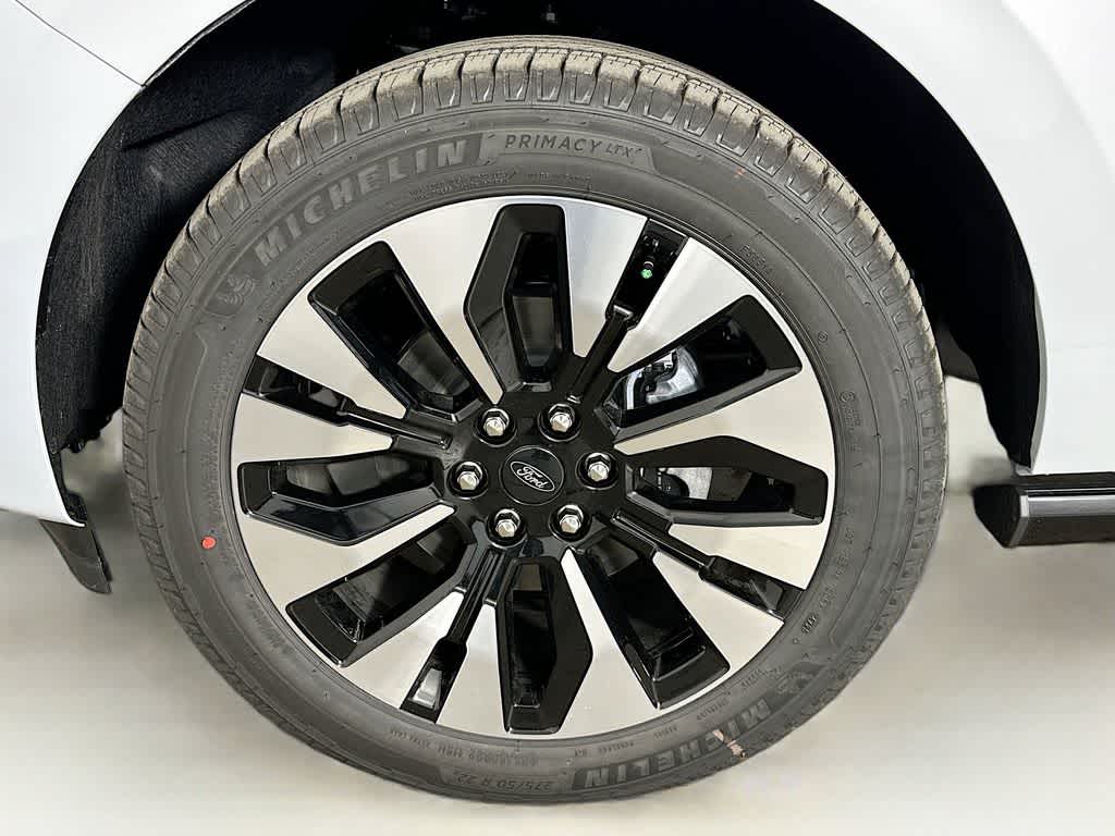 Thumbnail: 2026 Ford Expedition - 8