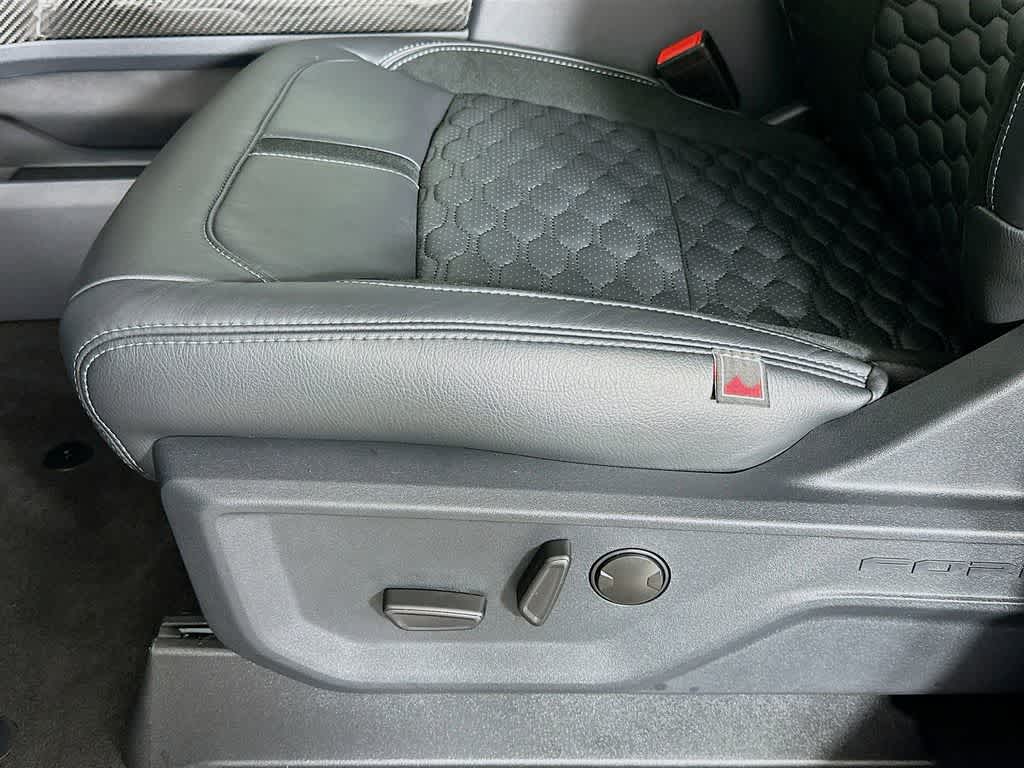 Thumbnail: 2026 Ford F-250 - 32