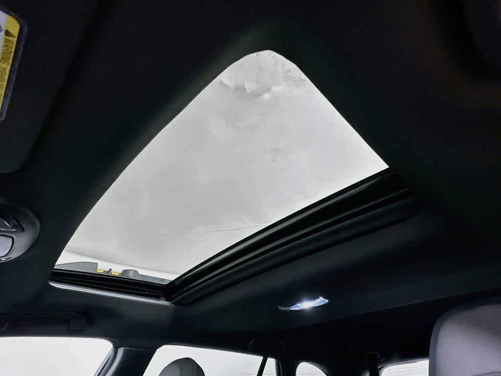 Thumbnail: 2022 Subaru Outback - 31