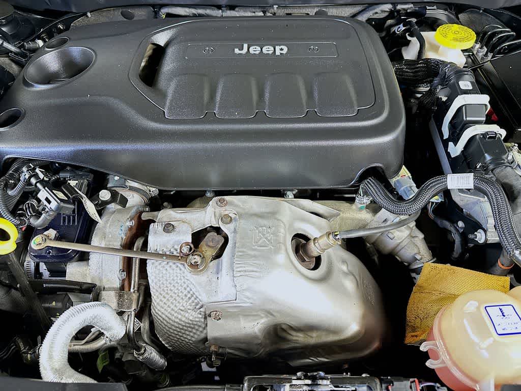 Thumbnail: 2019 Jeep Cherokee - 9