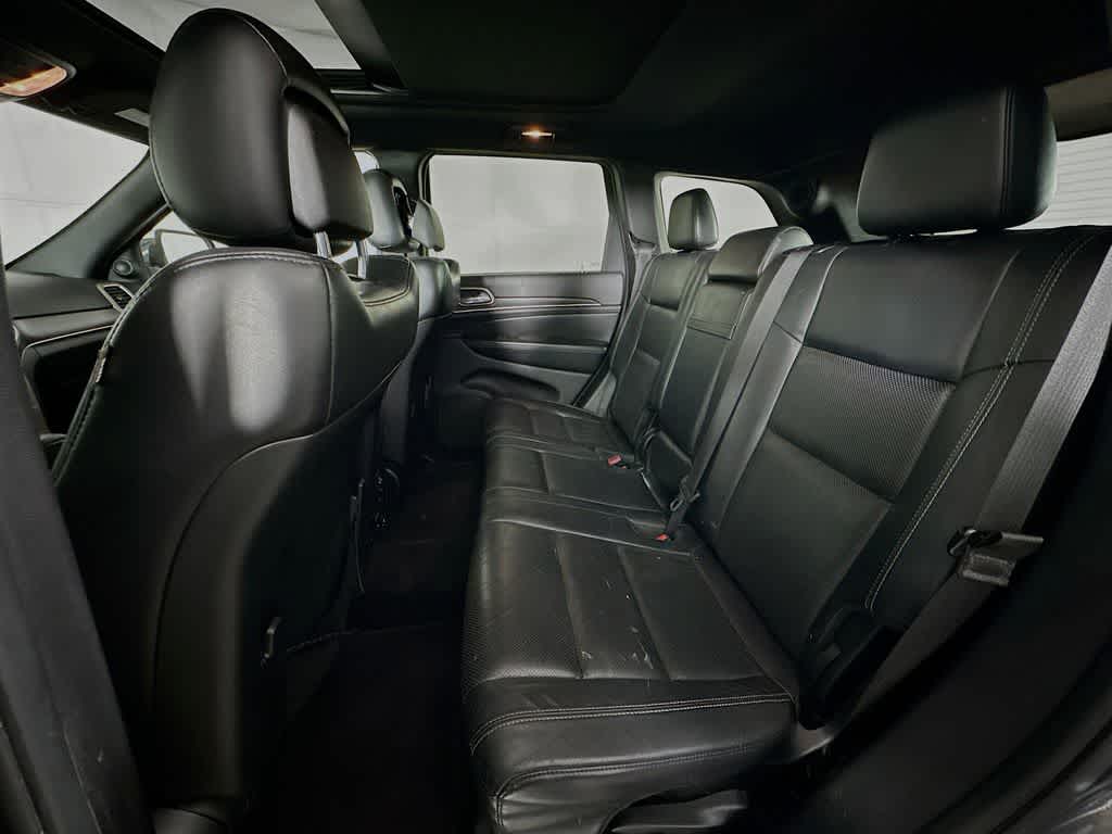 Thumbnail: 2015 Jeep Grand Cherokee - 13