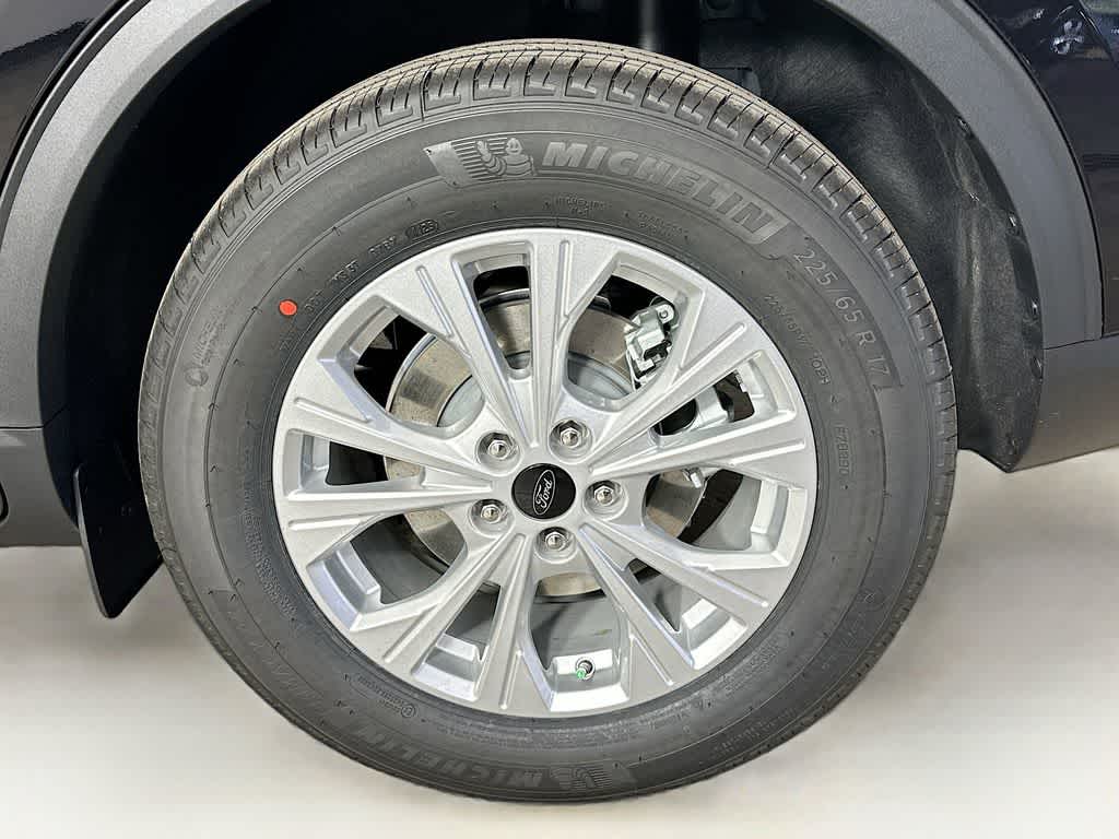 Thumbnail: 2026 Ford Escape - 8