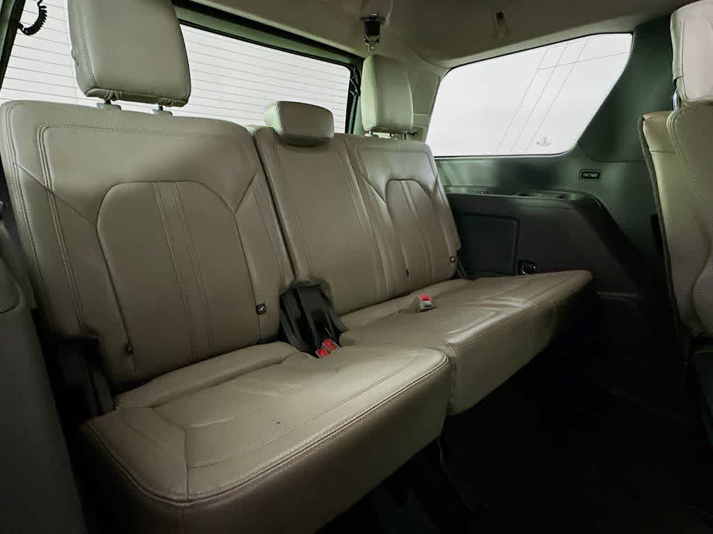 Thumbnail: 2018 Ford Expedition - 33