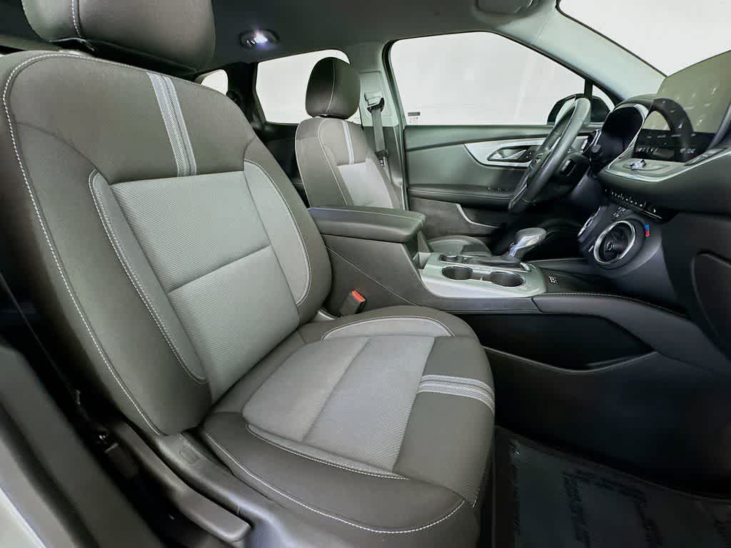 Thumbnail: 2023 Chevrolet Blazer - 15