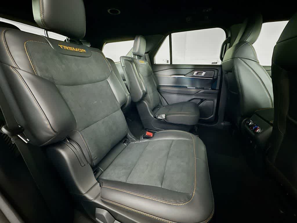 Thumbnail: 2026 Ford Explorer - 30