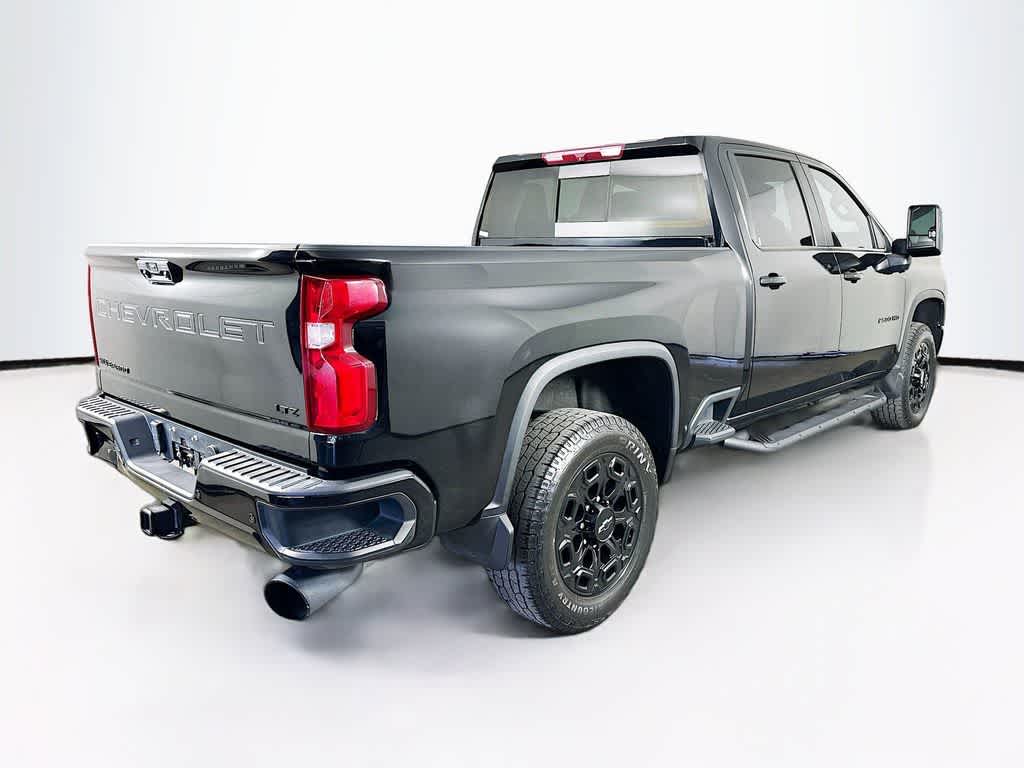 Thumbnail: 2022 Chevrolet Silverado 2500 - 25