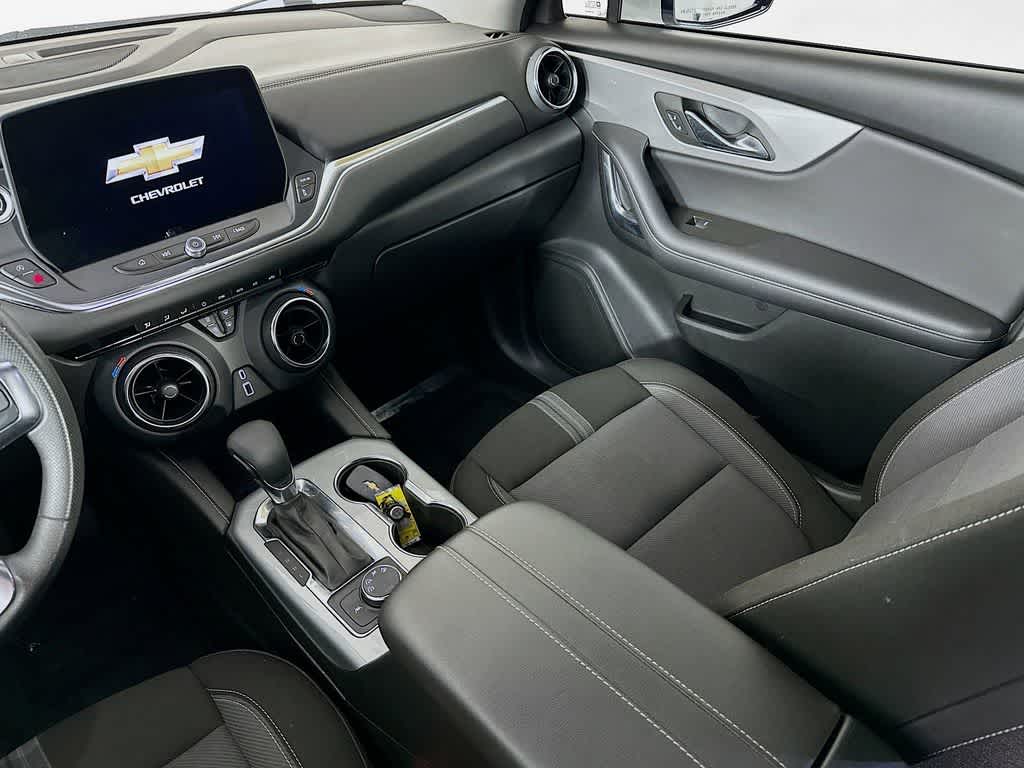 Thumbnail: 2023 Chevrolet Blazer - 11