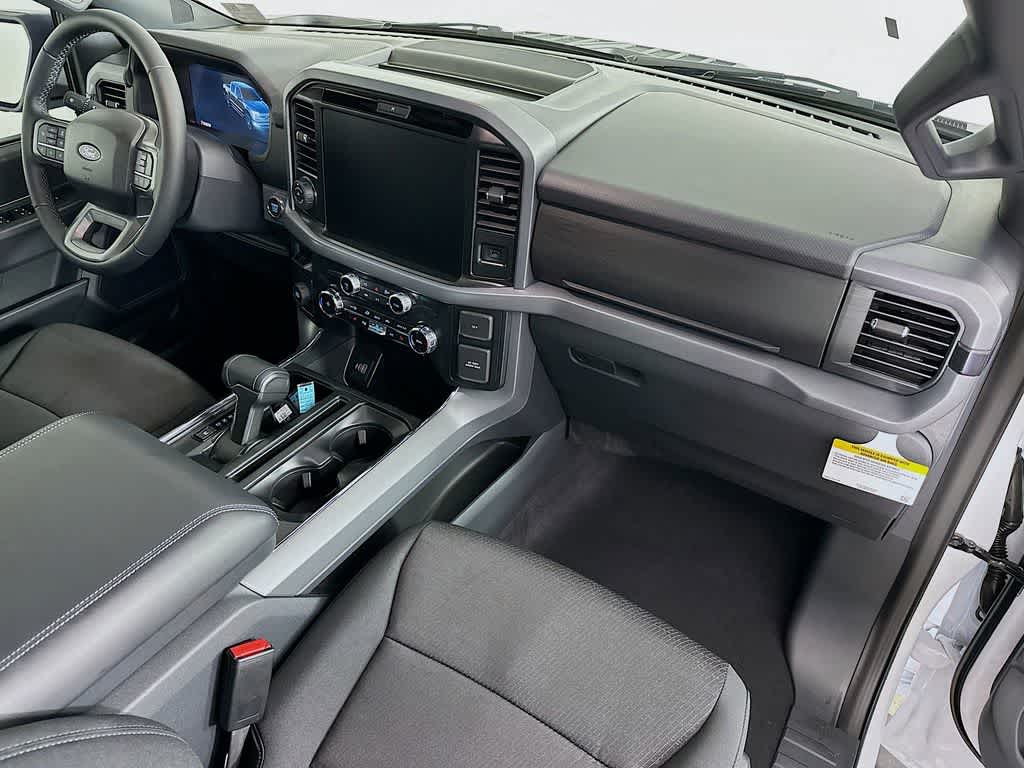 Thumbnail: 2025 Ford F-150 - 33