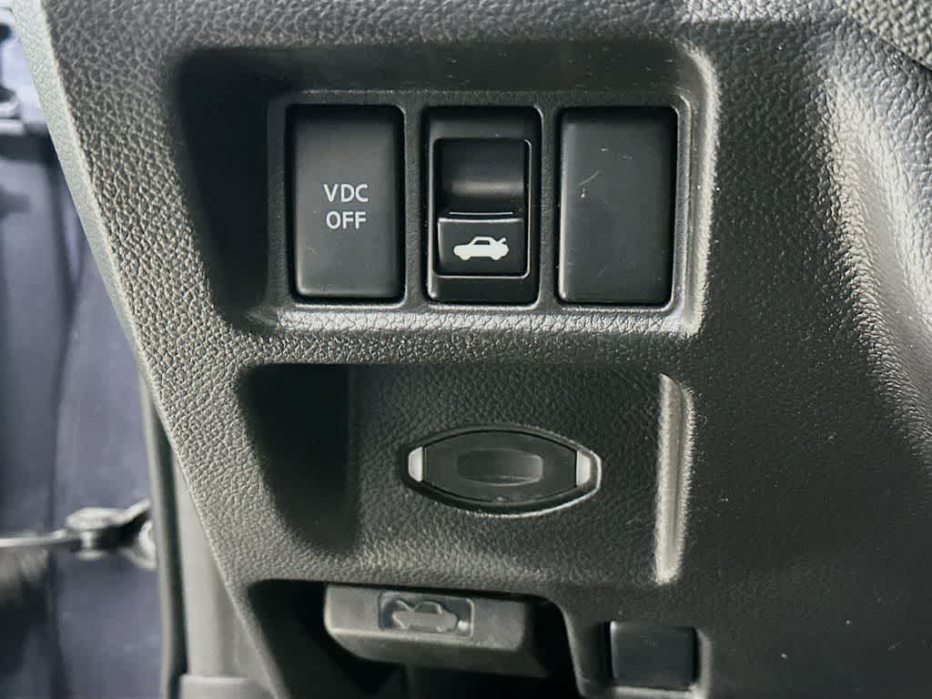 Thumbnail: 2009 INFINITI G37 - 27