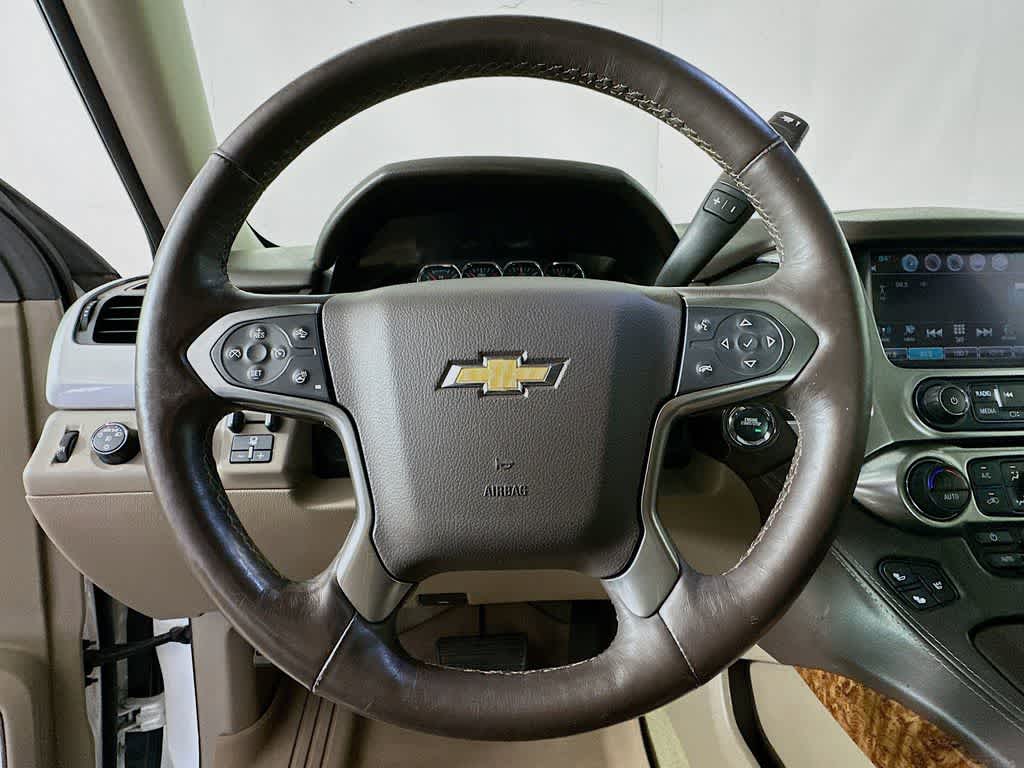 Thumbnail: 2016 Chevrolet Tahoe - 16