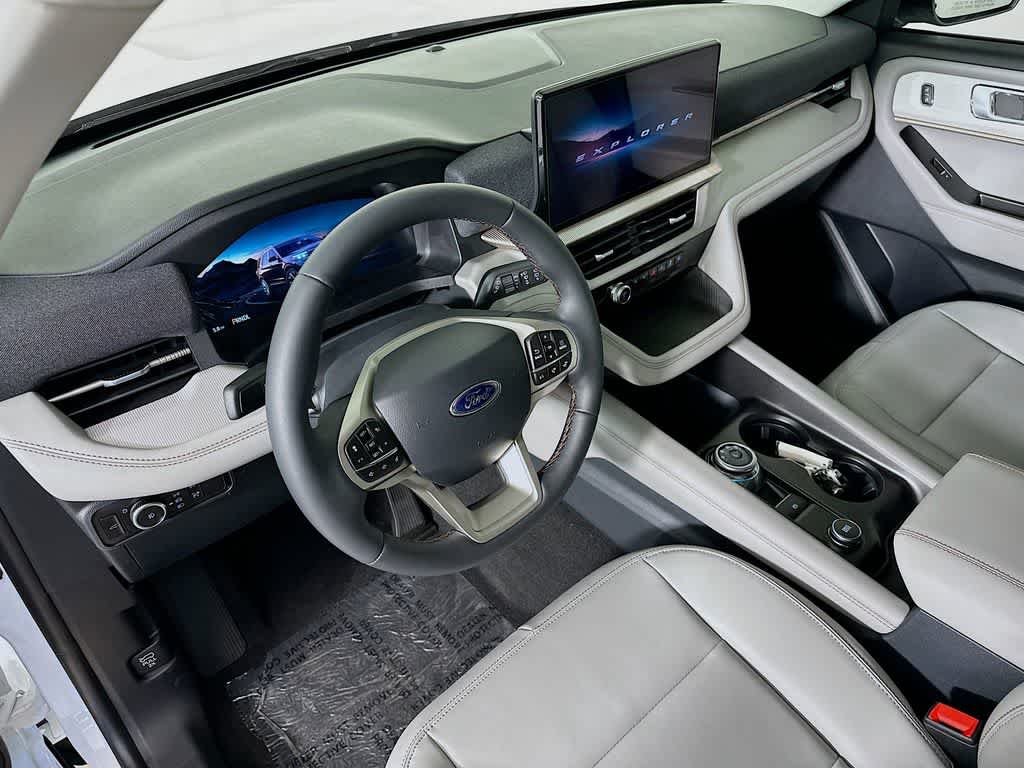Thumbnail: 2026 Ford Explorer - 2