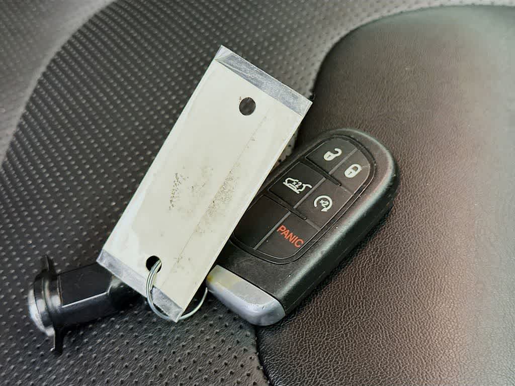 Thumbnail: 2023 Jeep Cherokee - 22