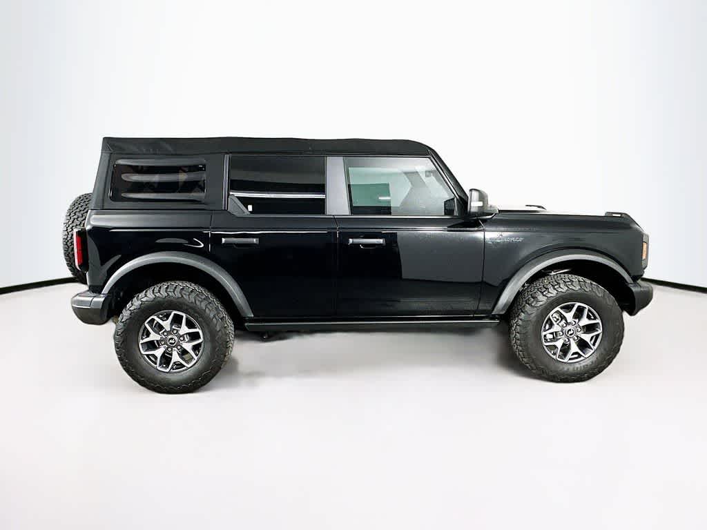 Thumbnail: 2022 Ford Bronco - 25