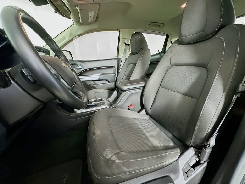 Thumbnail: 2017 Chevrolet Colorado - 12