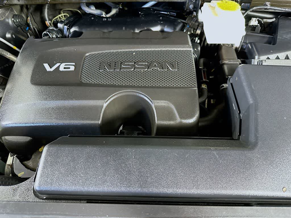 Thumbnail: 2022 Nissan Pathfinder - 9