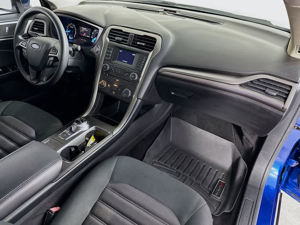 Thumbnail: 2017 Ford Fusion - 31