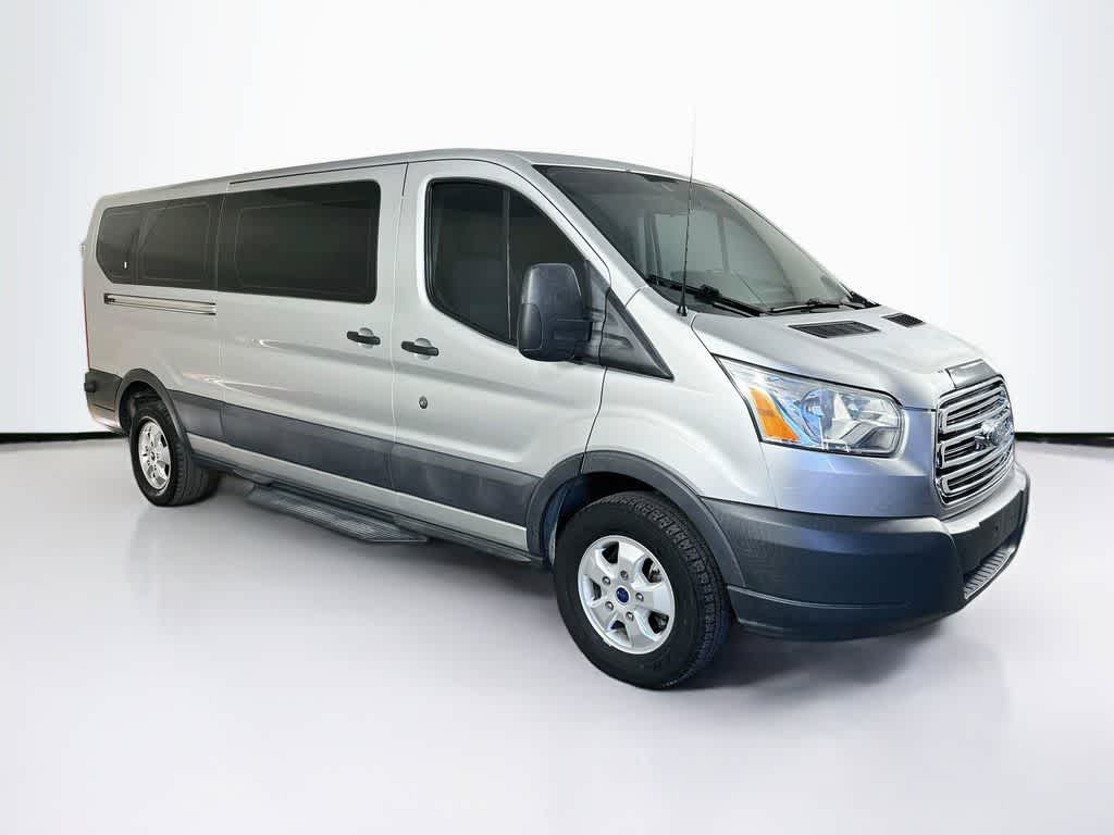 Thumbnail: 2017 Ford Transit Series - 22