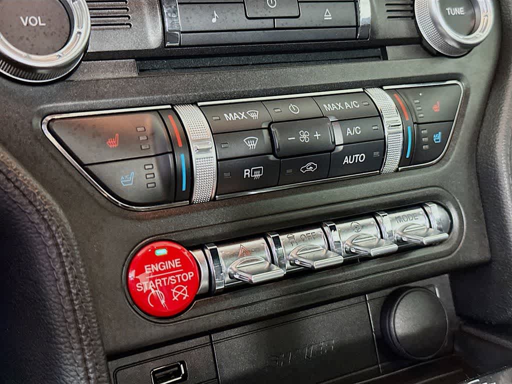 Thumbnail: 2015 Ford Mustang - 17