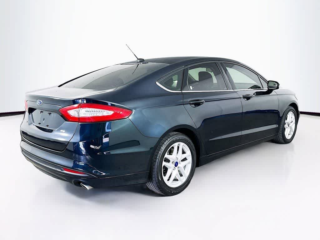 Thumbnail: 2014 Ford Fusion - 25