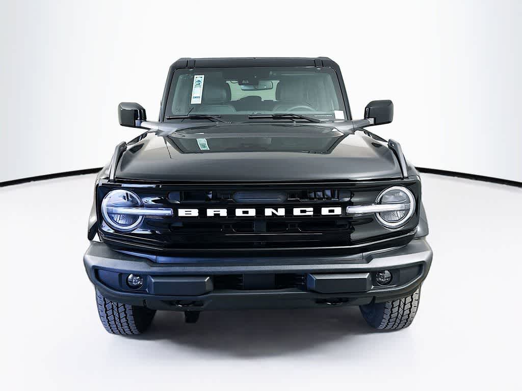 2025 Ford Bronco Outer Banks 6