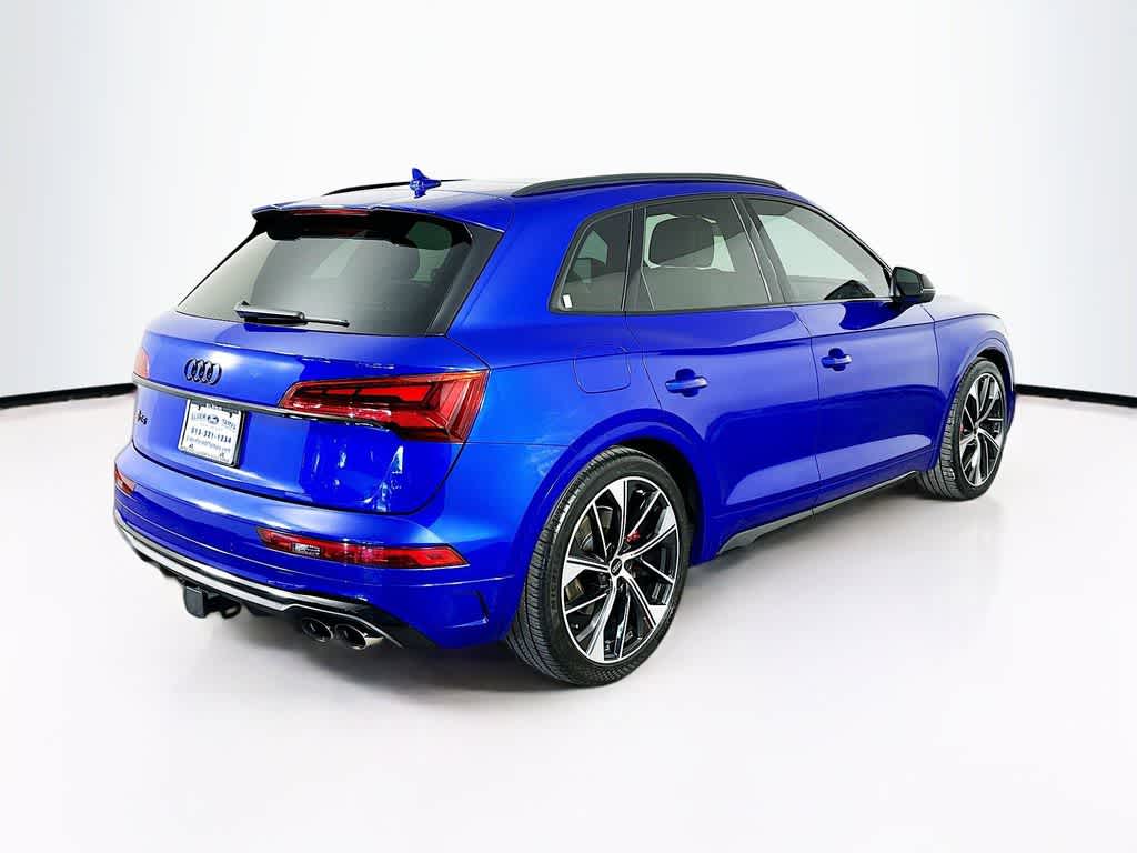 Thumbnail: 2023 Audi SQ5 - 25