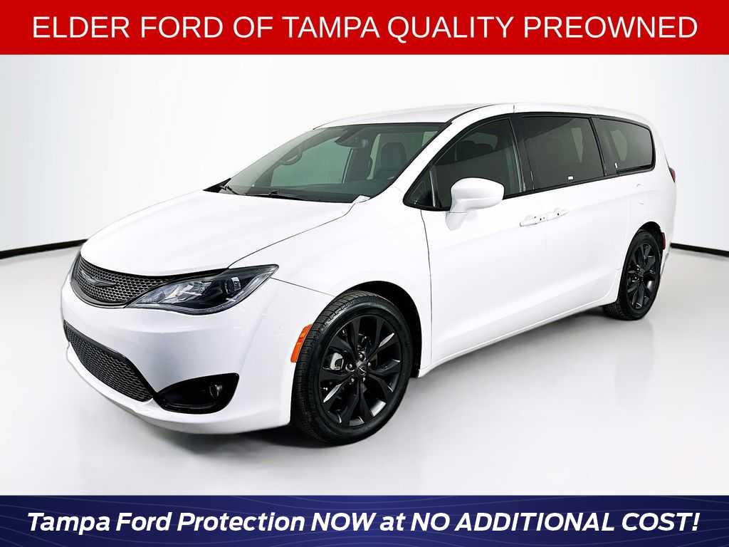 2019 Chrysler Pacifica Touring Plus -
                  Tampa, FL