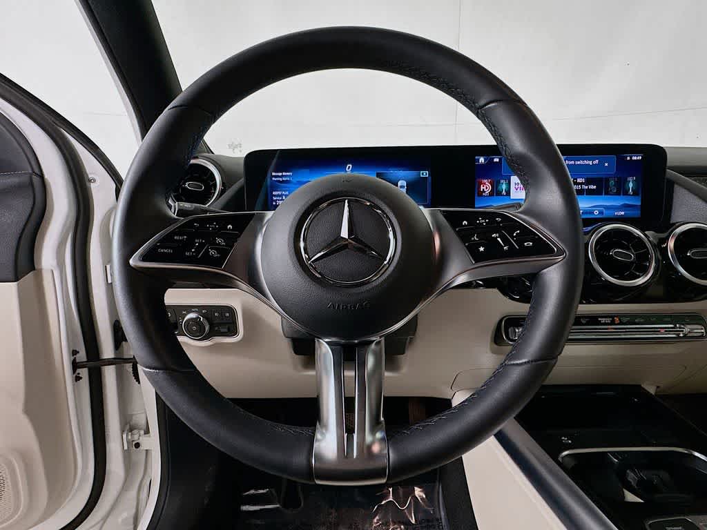 Thumbnail: 2025 Mercedes-Benz GLA - 16