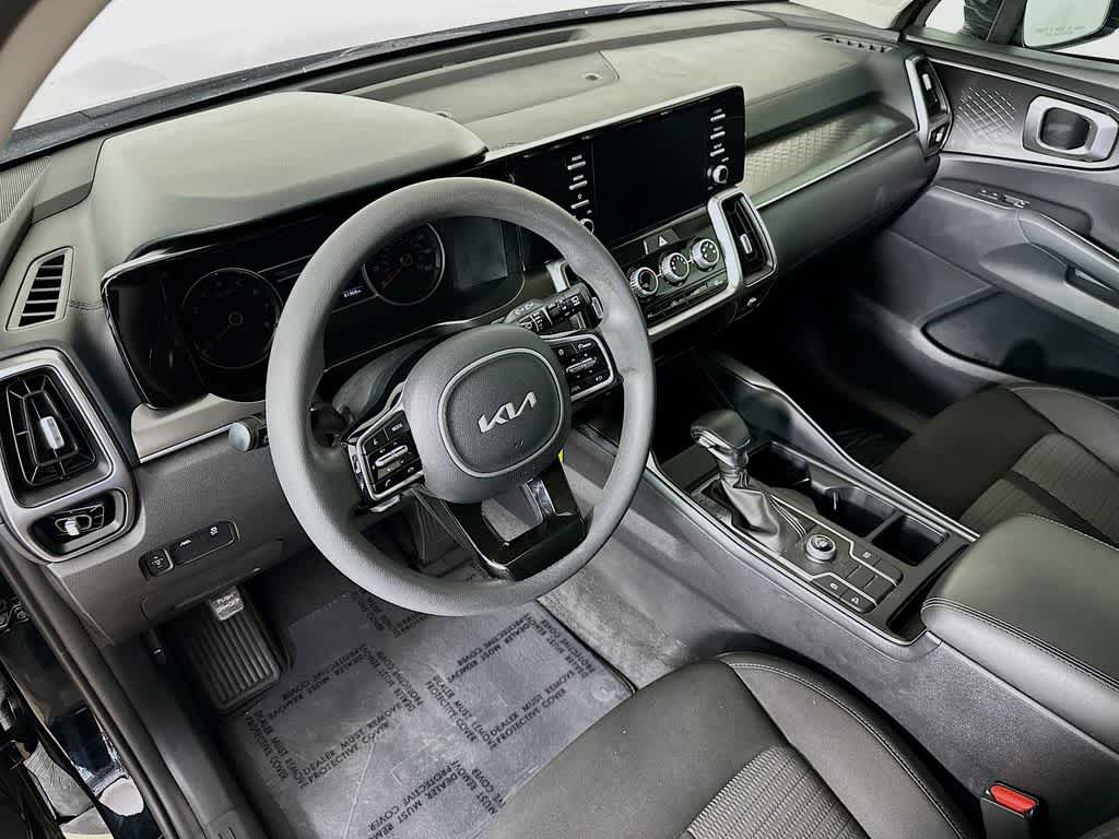 Thumbnail: 2022 Kia Sorento - 2