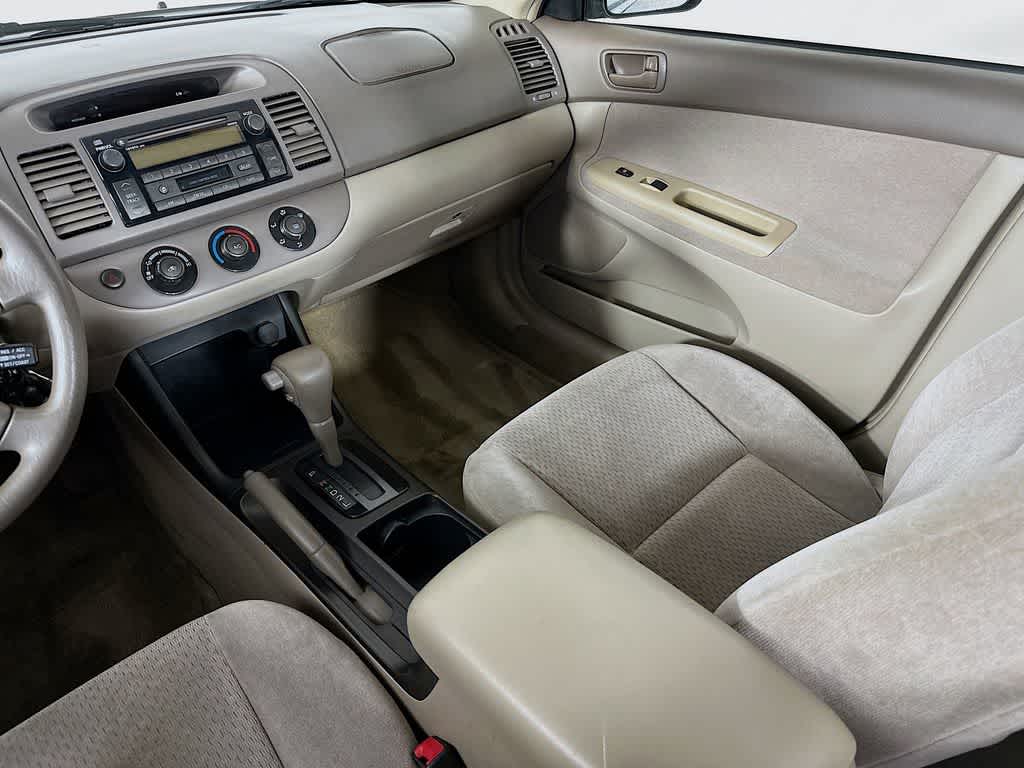 Thumbnail: 2003 Toyota Camry - 11