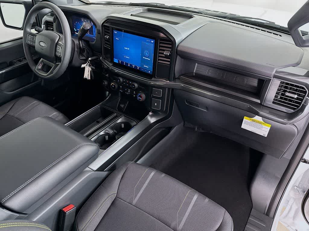 Thumbnail: 2025 Ford F-150 - 32