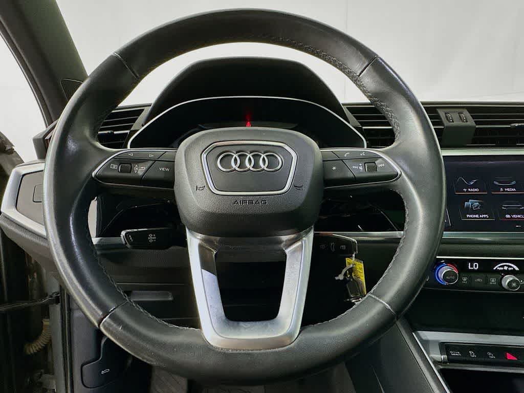 Thumbnail: 2021 Audi Q3 - 16