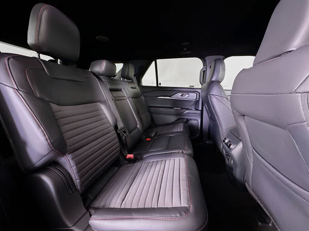 Thumbnail: 2026 Ford Explorer - 29