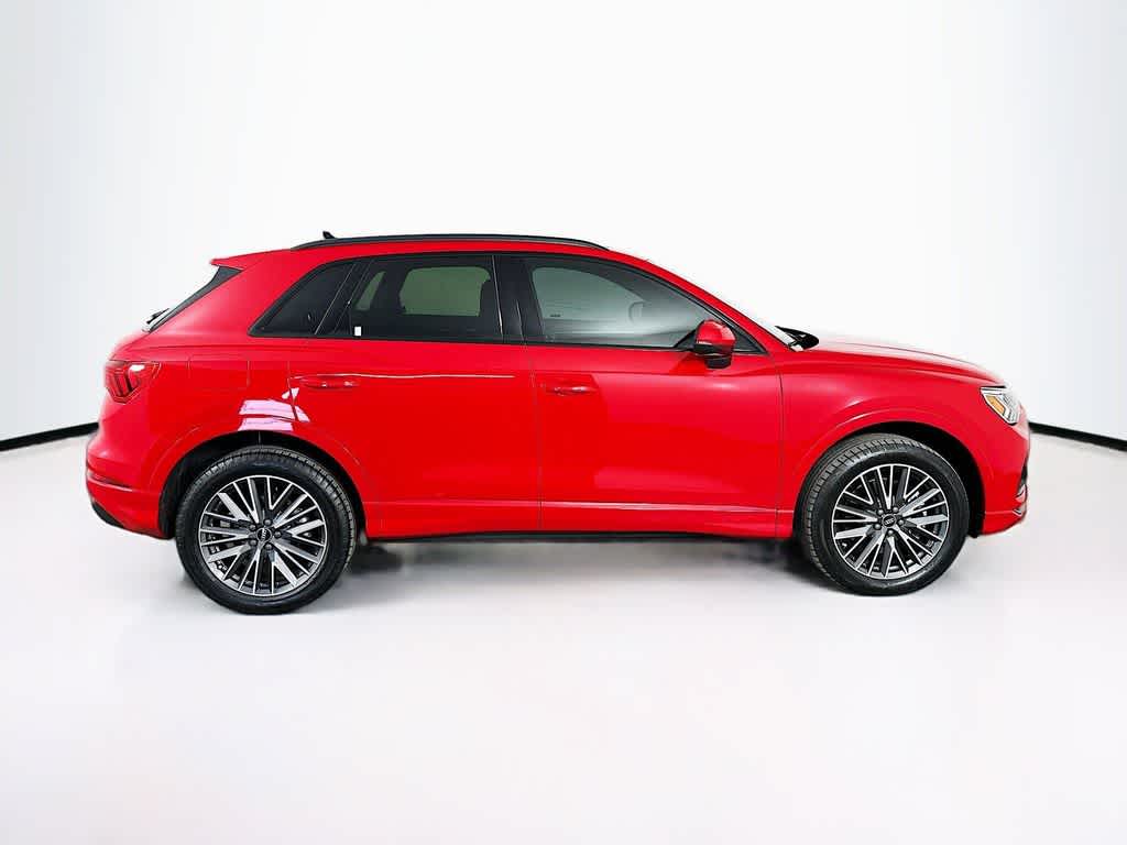 Thumbnail: 2024 Audi Q3 - 26