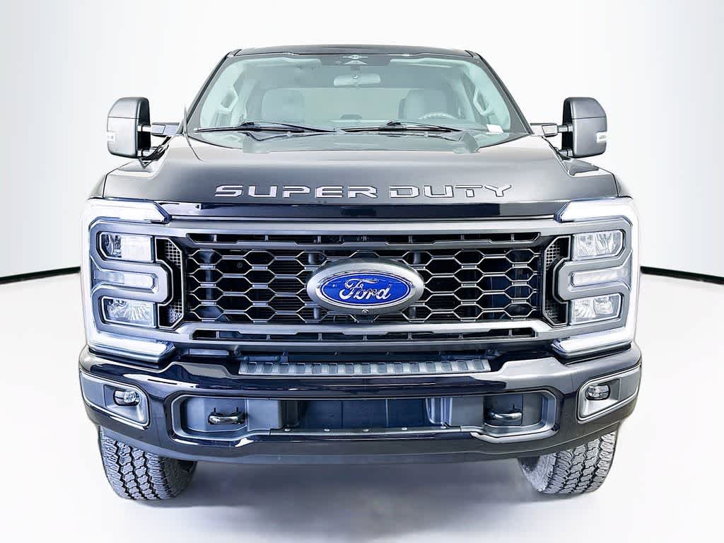 Thumbnail: 2023 Ford Econoline - 6