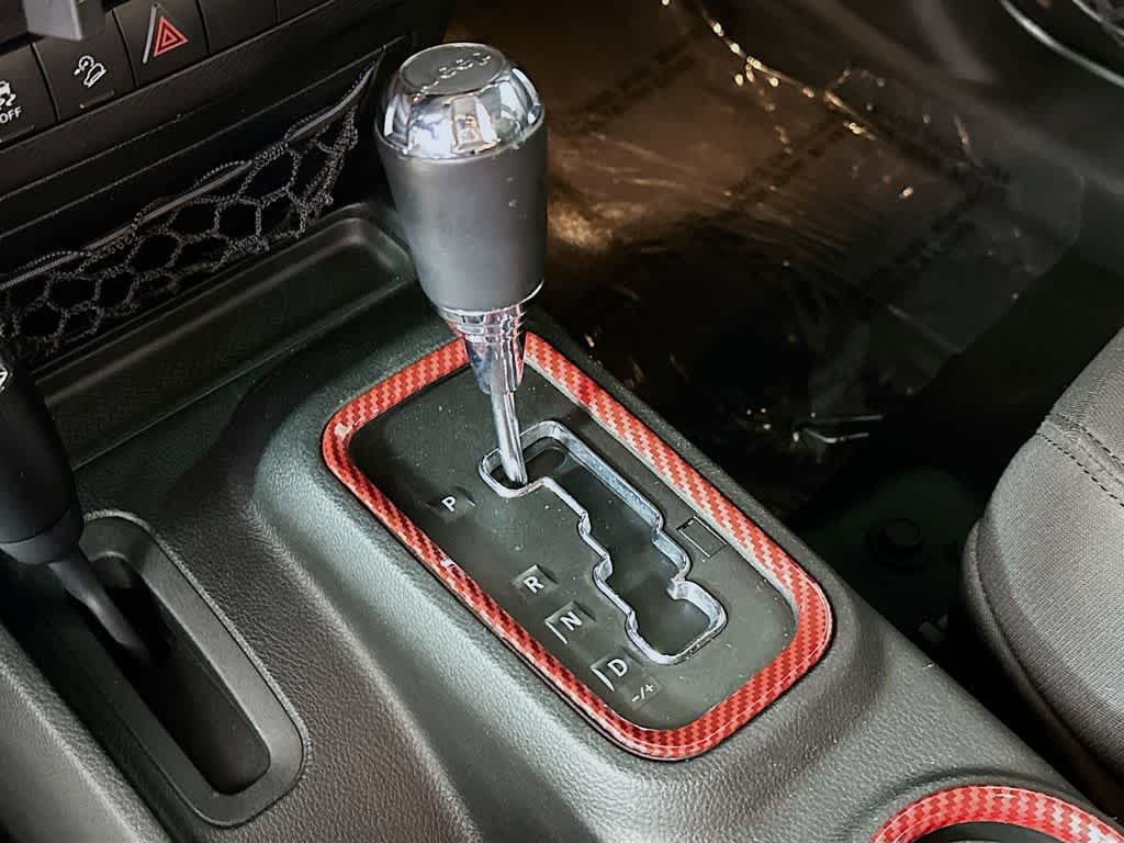 Thumbnail: 2017 Jeep Wrangler - 18