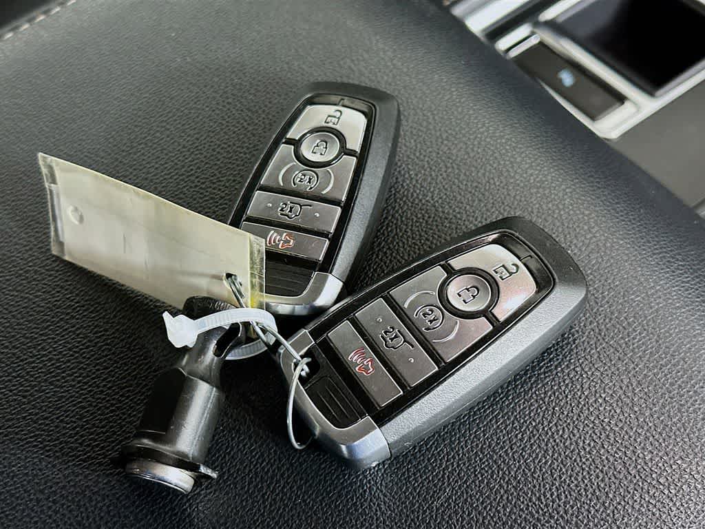 Thumbnail: 2022 Ford Expedition - 22