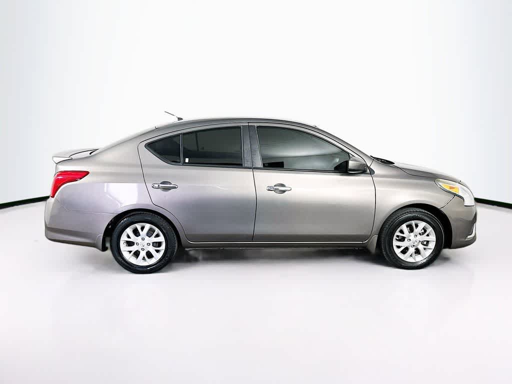 Thumbnail: 2016 Nissan Versa - 25