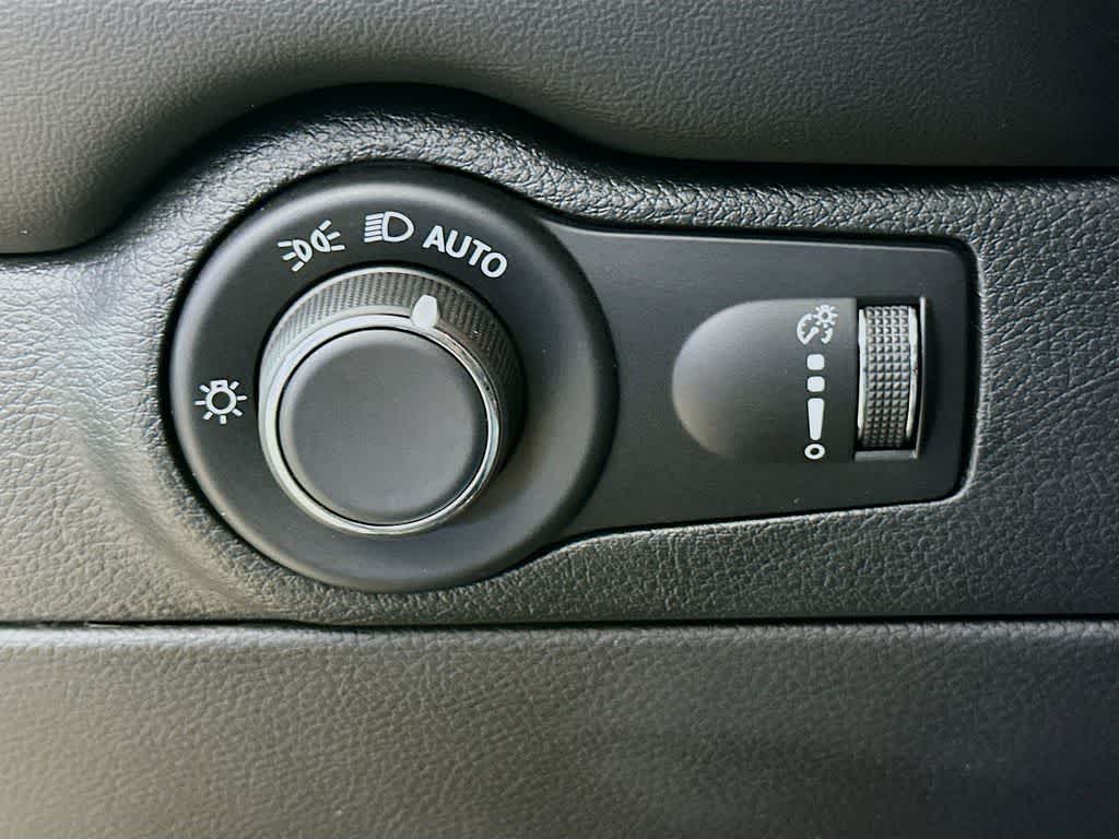 Thumbnail: 2025 Dodge Durango - 27