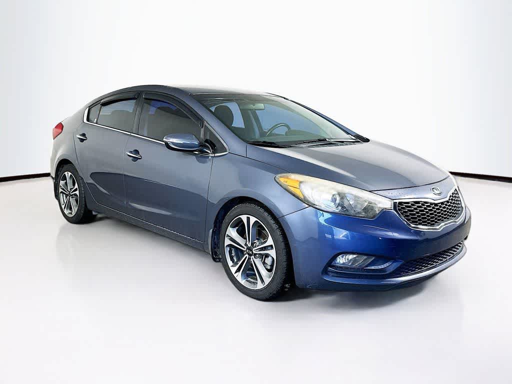 Thumbnail: 2016 Kia Forte - 22