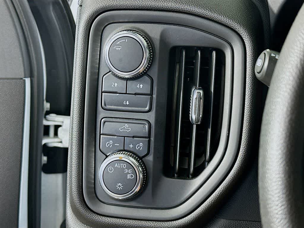 Thumbnail: 2024 GMC Sierra 2500 - 26
