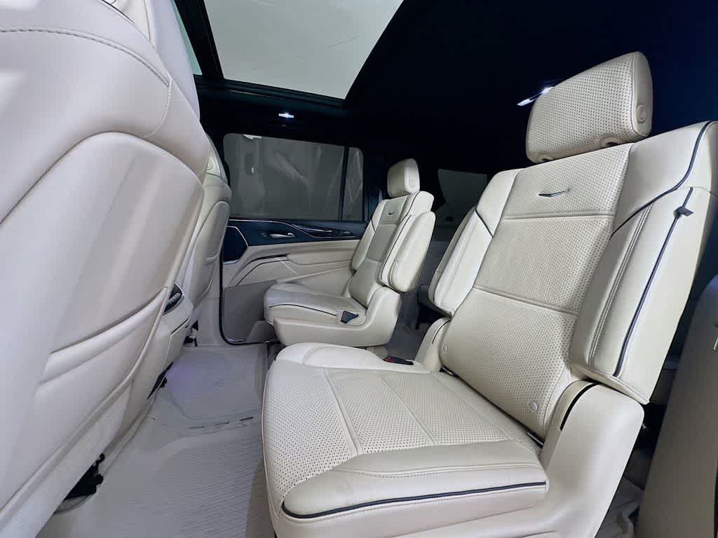 Thumbnail: 2021 Cadillac Escalade - 14