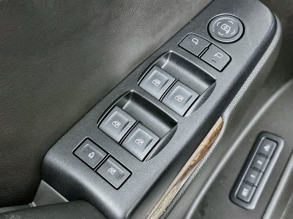 Thumbnail: 2018 Chevrolet Suburban - 29