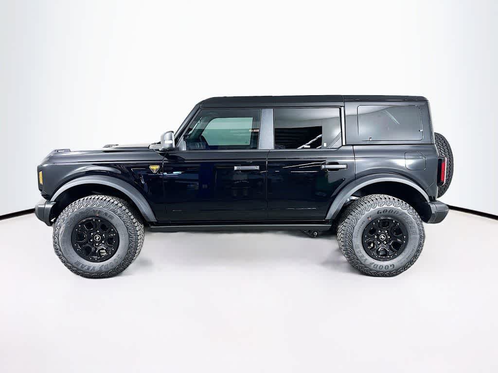 Thumbnail: 2025 Ford Bronco - 3