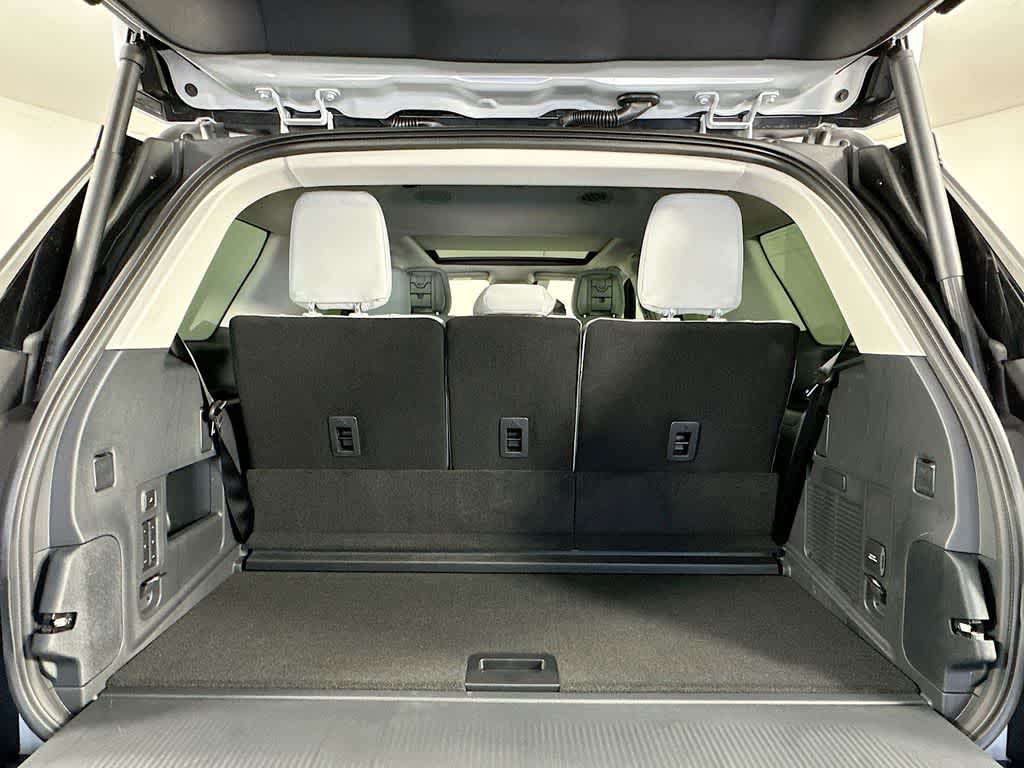 Thumbnail: 2026 Ford Expedition - 19